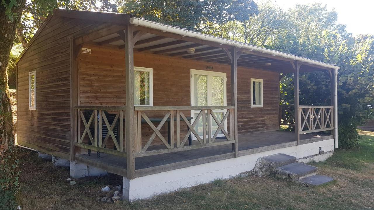 Camping Les Terrasses De Dordogne Rouffignac Saint-Cernin Ngoại thất bức ảnh
