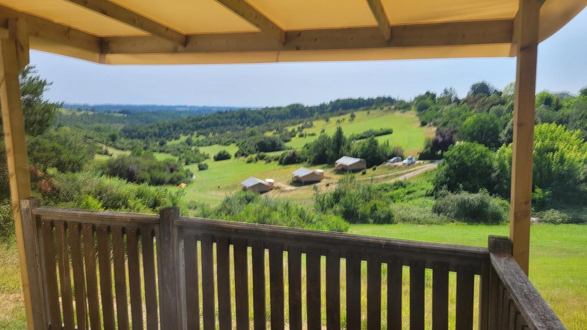 Camping Les Terrasses De Dordogne Rouffignac Saint-Cernin Ngoại thất bức ảnh