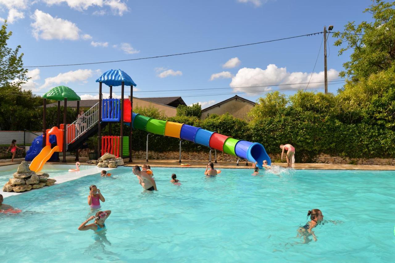 Camping Les Terrasses De Dordogne Rouffignac Saint-Cernin Ngoại thất bức ảnh